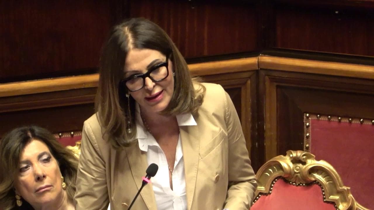 Visibilia, quando Santanché diceva: "Sono una persona felice" e "Nessuno mi ha chiesto dimettermi"