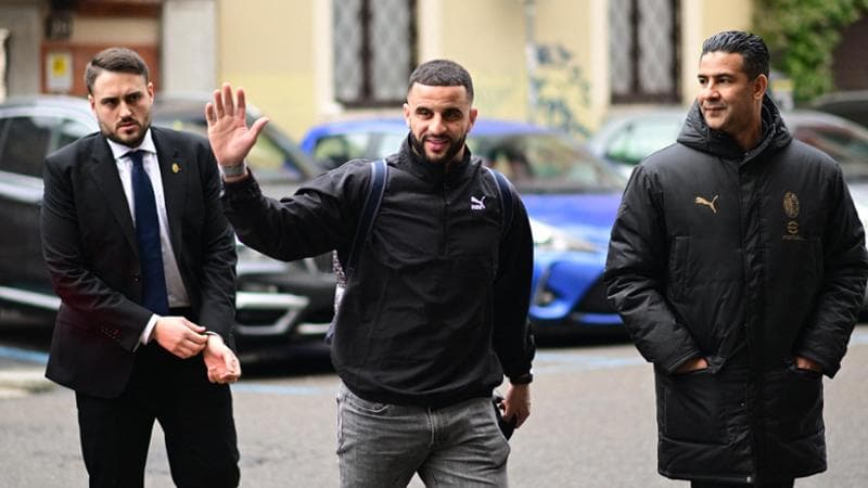 L'arrivo di Walker per le visite mediche