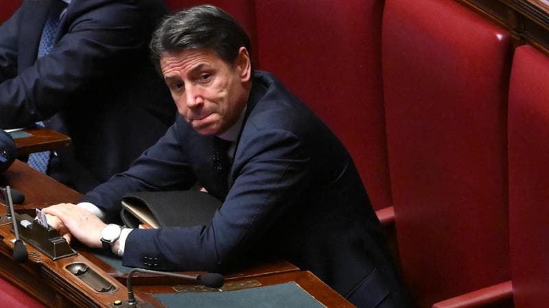 M5S, il mistero delle 13 schede bianche al voto per Ricciardi