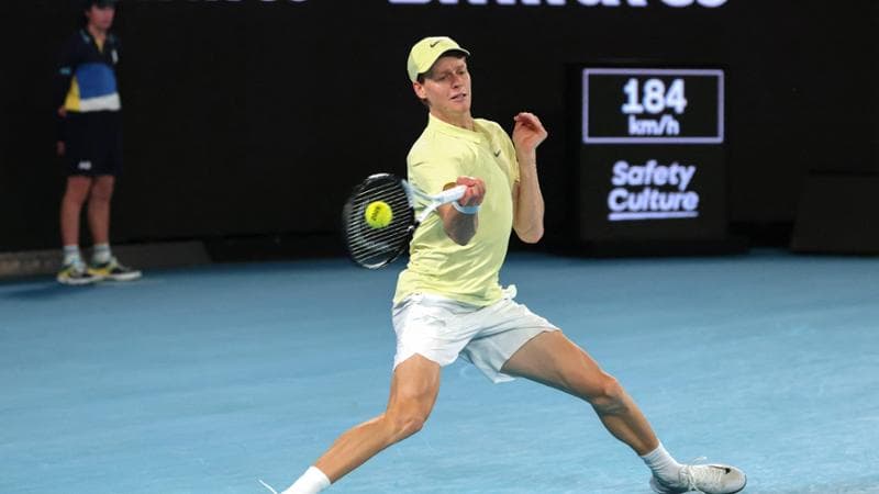 Australian Open, Sinner in finale: Shelton battuto 7-6, 6-2, 6-2. Domenica contro Zverev