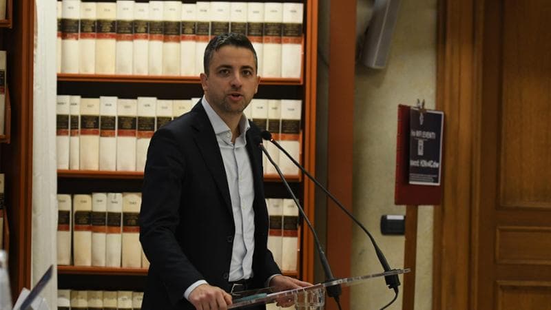 Furfaro: “Uniamo gli alleati sui temi. Non apriremo mai a Forza Italia”