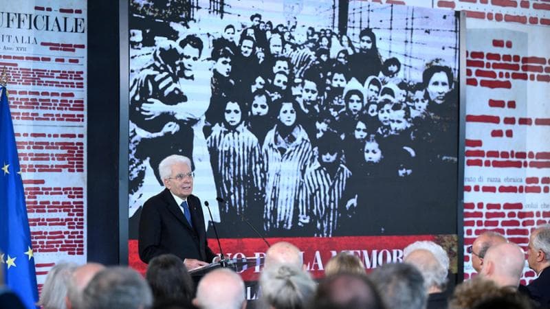 Giorno della memoria al Quirinale. Meloni: “Attualizzare il racconto”. Segre: “Serve accoglienza”