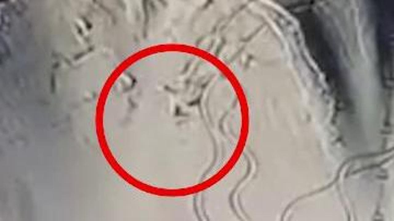 Stelvio, due sciatori causano una valanga durante un fuoripista e scappano