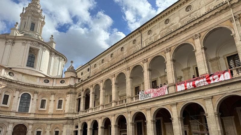 Università, ricercatori in rivolta contro i Decreti Bernini. A Roma occupati Sapienza e Cnr