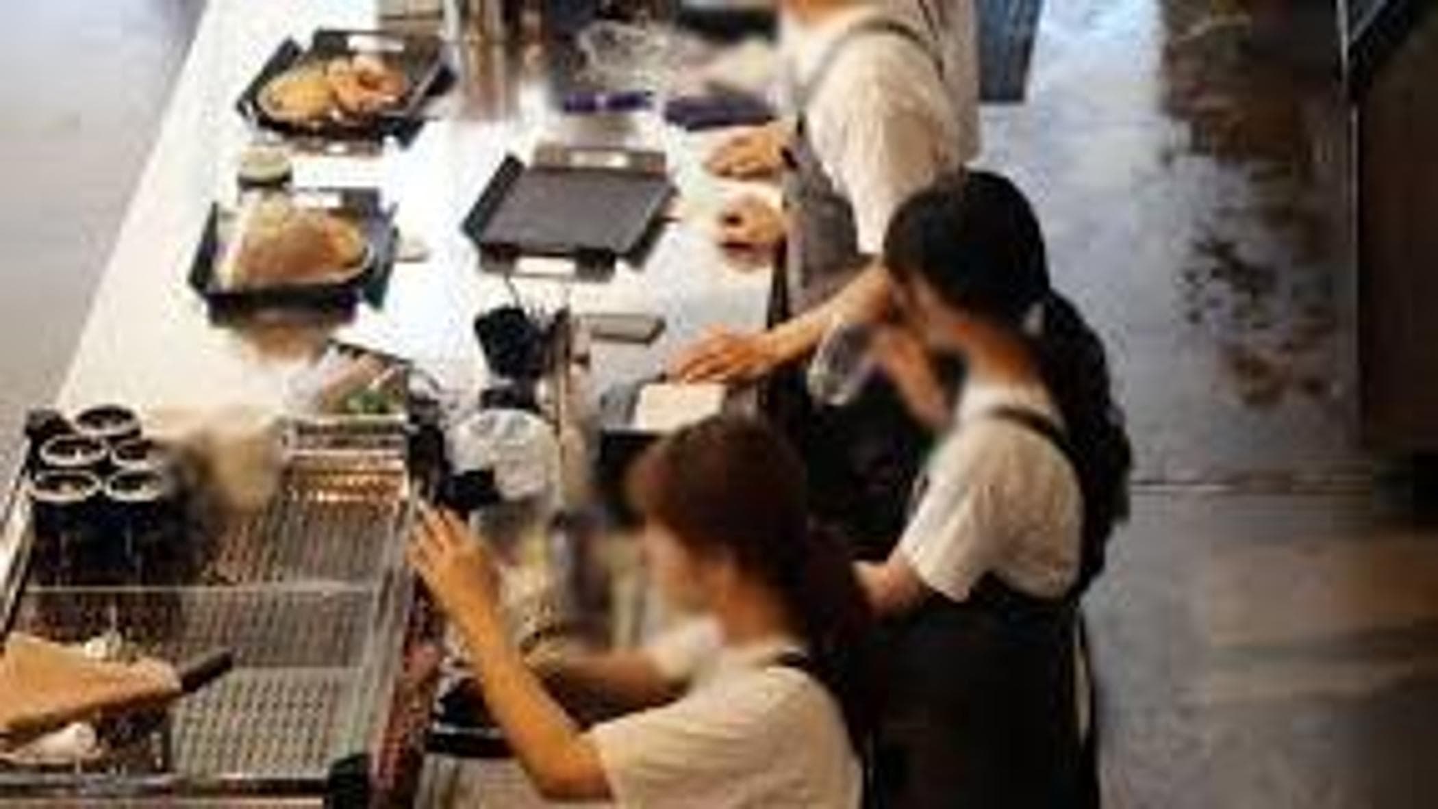 Güney Kore, Çocuk Çalışması: Gençlerin üçte biri yasal yaştan önce başlar