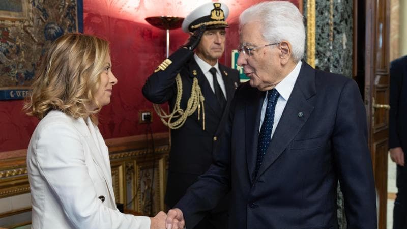 Meloni da Mattarella: quell’incontro al Quirinale senza parlare del video