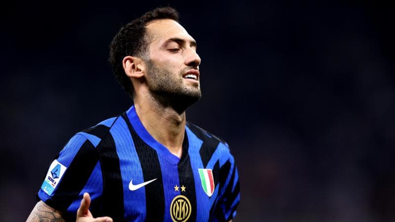 Hakan Calhanoglu