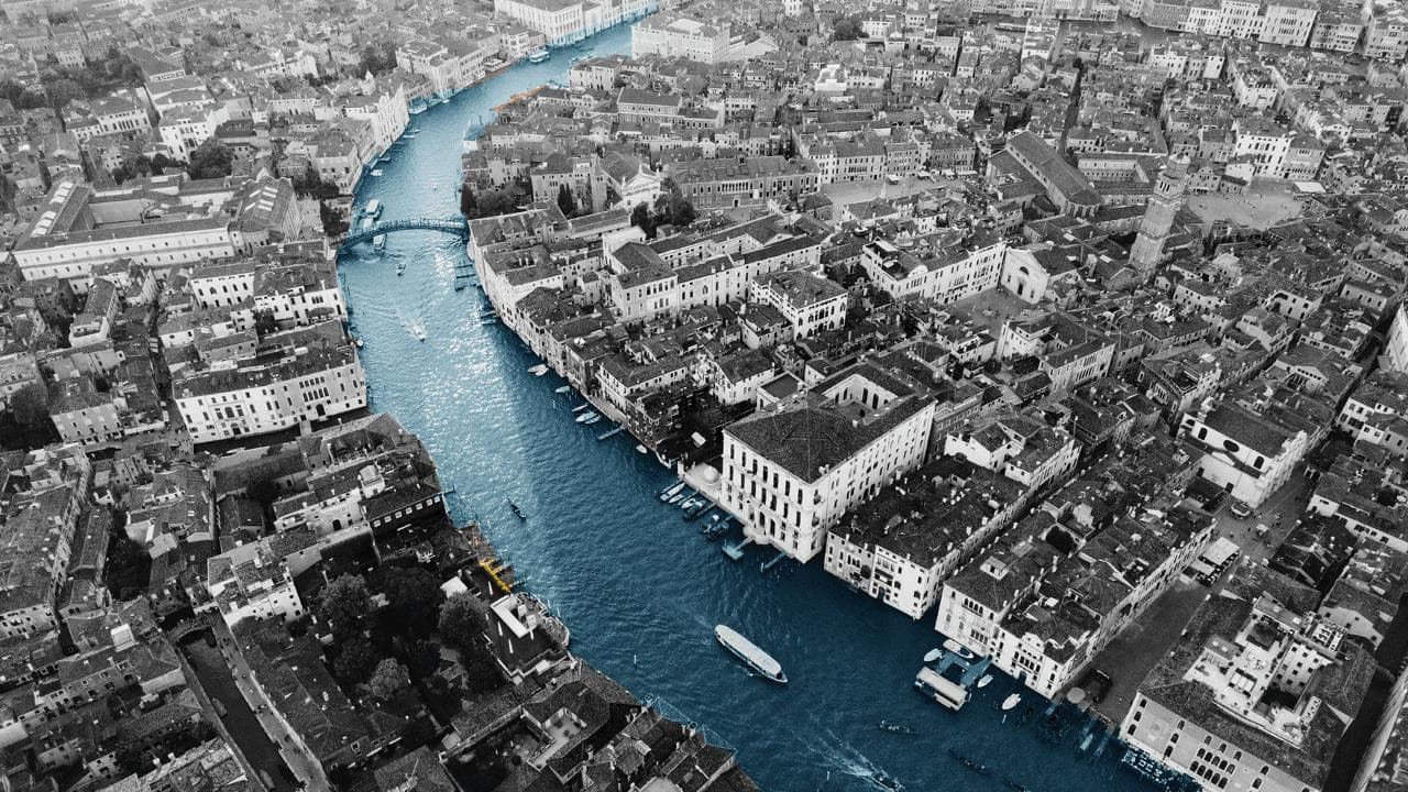 Vivere a Venezia, la lotta di chi vuole rimanere in città: "Non ci faremo cacciare"