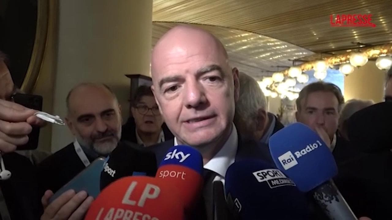 Calcio, Infantino (Fifa) e Ceferin (Uefa): "L'Italia deve avere stadi migliori"