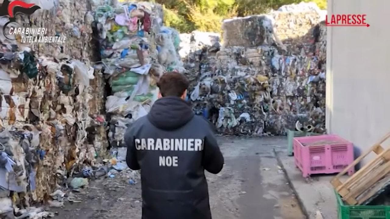 Taranto e Matera, trovate in discariche abusive 4mila tonnellate di rifiuti speciali