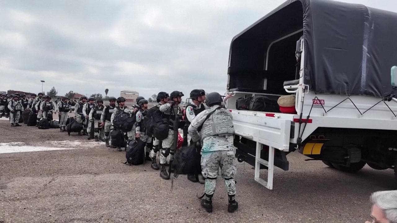 L'esercito messicano schierato al confine con gli Stati Uniti dopo l'accordo con Trump