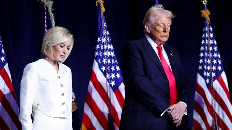 La svolta mistica di Trump: apre “l’ufficio della fede” della Casa Bianca