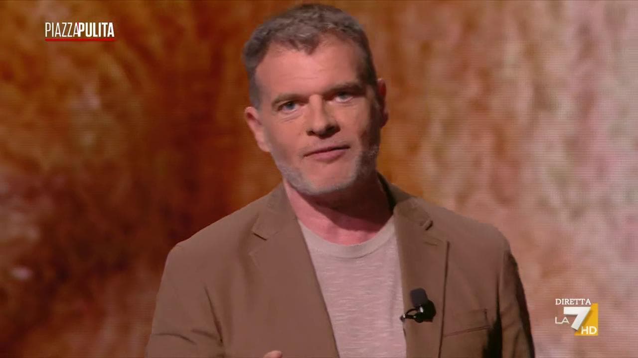 Gaza Trump business, il racconto di Stefano Massini: "Nel passato è scritto il futuro"