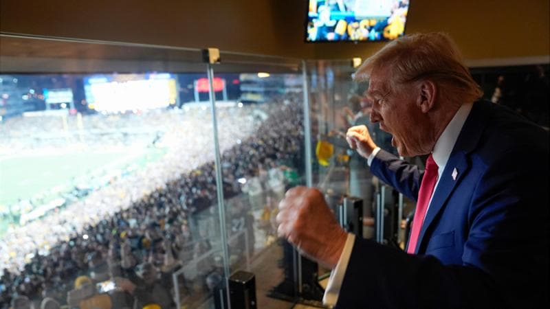 Intervista pre-partita e una poltrona in tribuna: le mani sul Superbowl del presidente-tifoso Trump