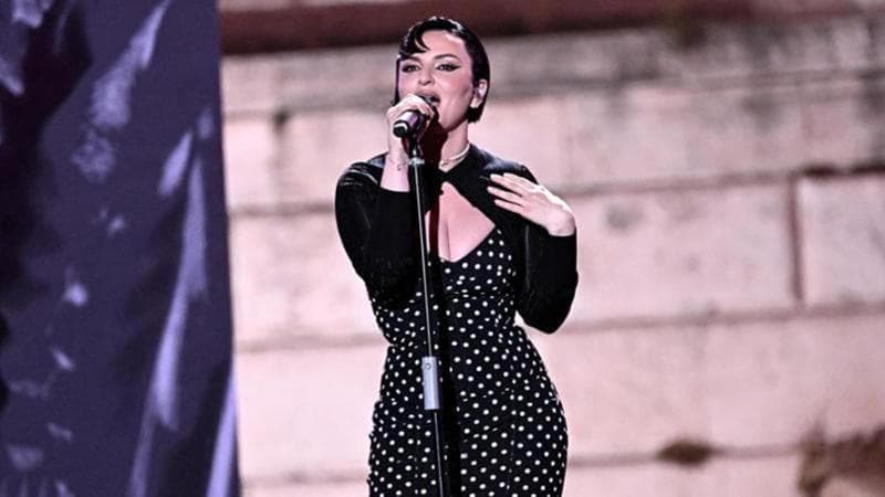 Irama e Arisa a Sanremo 2025, il testo della cover “Say something”