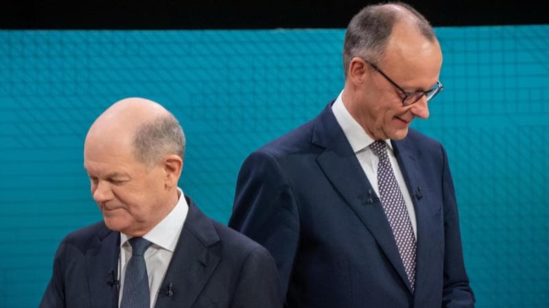 Germania verso il voto, Scholz attacca Merz: “Hai violato un tabù, impossibile fidarsi di te”
