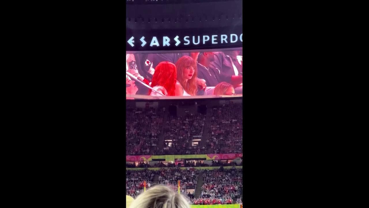 Taylor Swift fischiata al Super Bowl, Trump s'intesta i 'buuu' del pubblico: "Maga non perdona"
