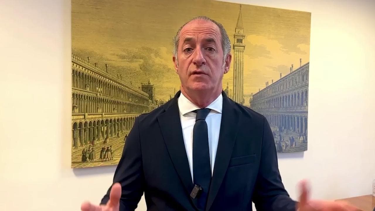 Fine vita, Zaia: "Usciamo dall'ipocrisia, viene prima la libertà di scelta del paziente"