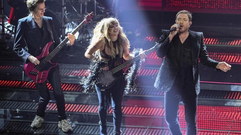 Festival di Sanremo, lo show dei Duran Duran è anni 80. E adesso i duetti