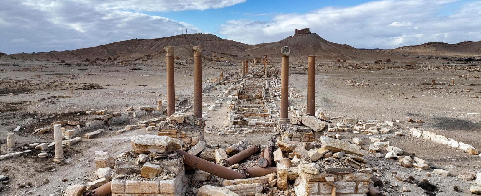 Siria, il ritorno degli studiosi nelle antichità devastate dalla guerra. Cosa è rimasto di Palmira