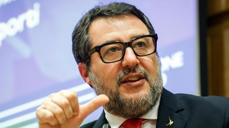 Fisco, Salvini lancia i gazebo per la rottamazione delle cartelle