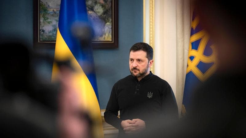 L’ora più buia di Kiev: “Se non firmiamo la resa rischiamo sanzioni Usa”