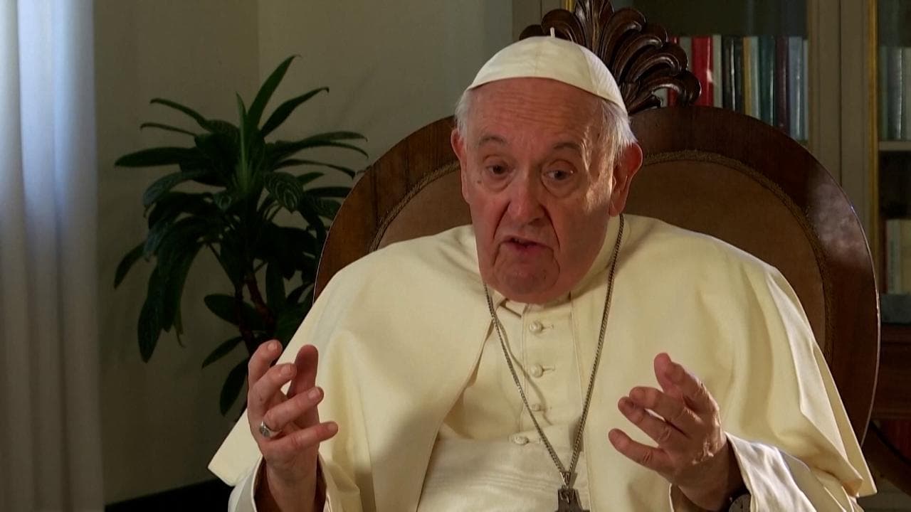Il Papa e le dimissioni, quando disse: "Si può cambiare senza problema, l'esempio di Ratzinger"