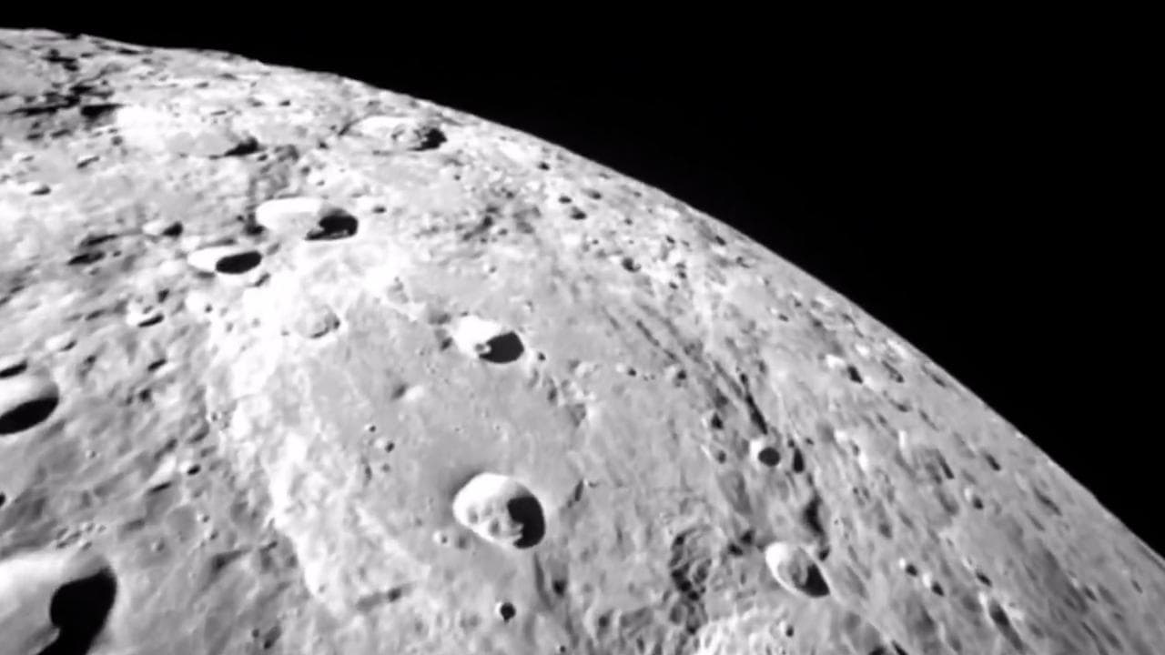 Spazio: il lander Blue Ghost riprende la faccia nascosta della Luna