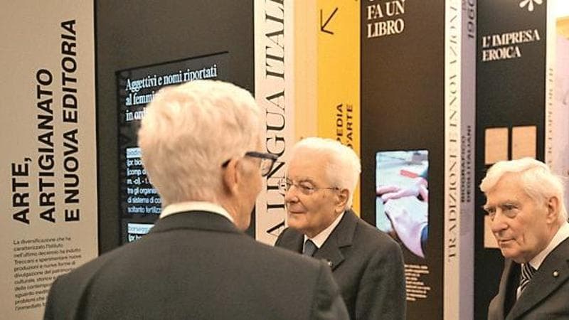 Sergio Mattarella apre la mostra per i 100 anni di Treccani