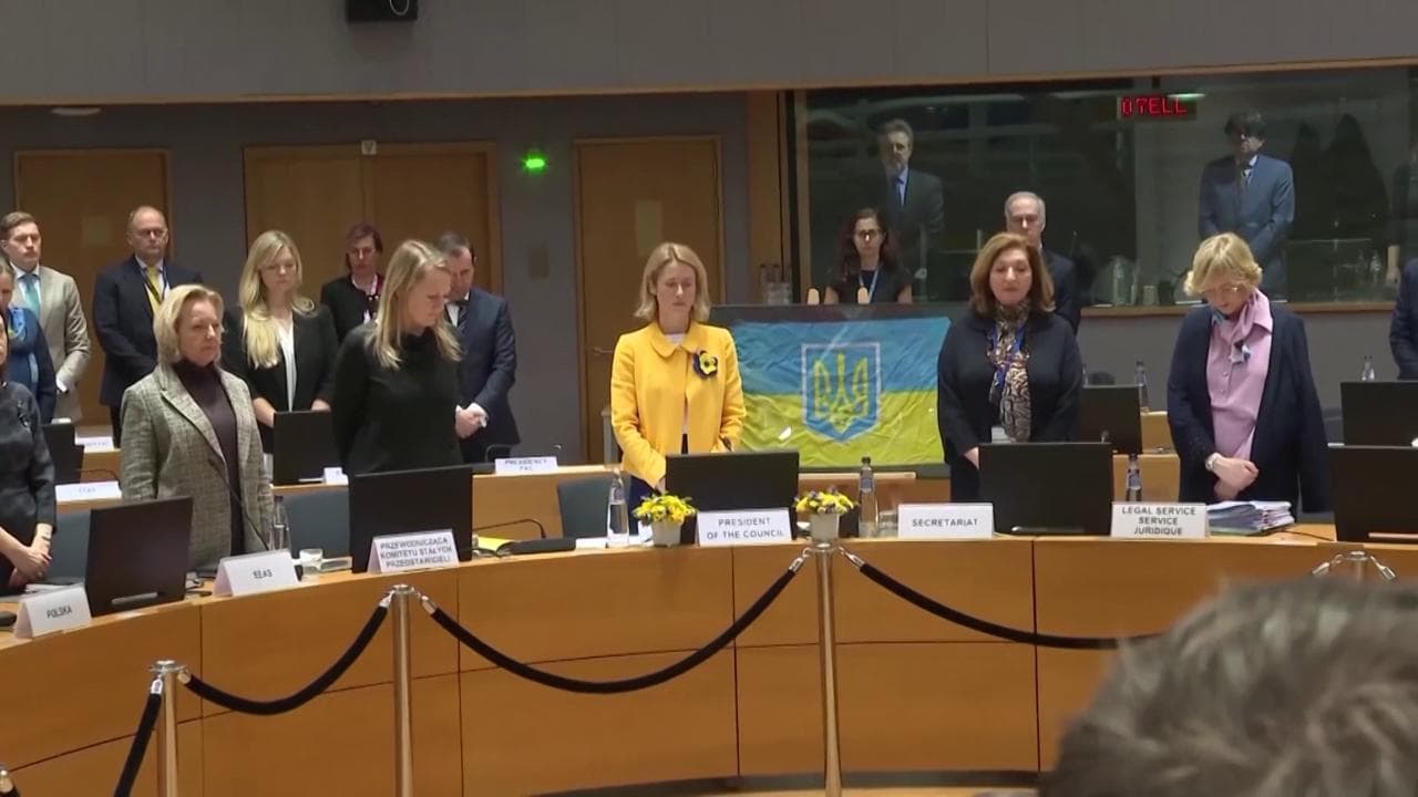 Ue: minuto di silenzio a Bruxelles per i tre anni di guerra in Ucraina