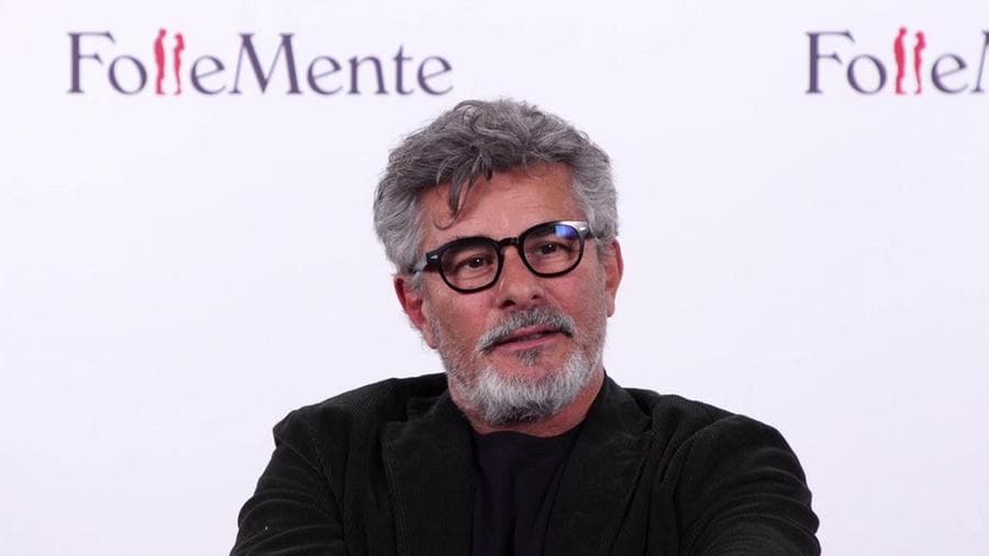 Paolo Genovese  Follemente: "Il pubblico ride e si ritrova nella battaglia del primo appuntamento"