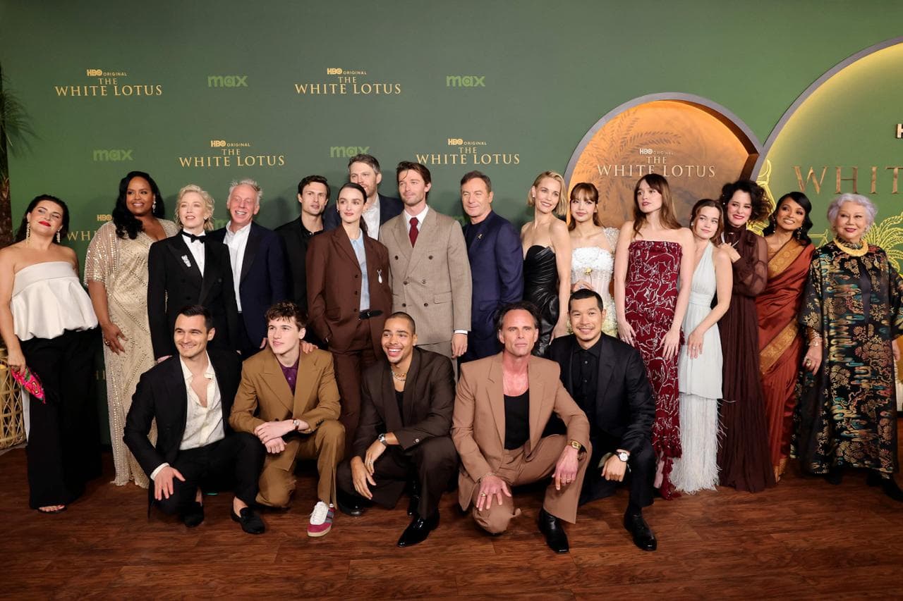 Il cast della terza stagione alla première a Los Angeles