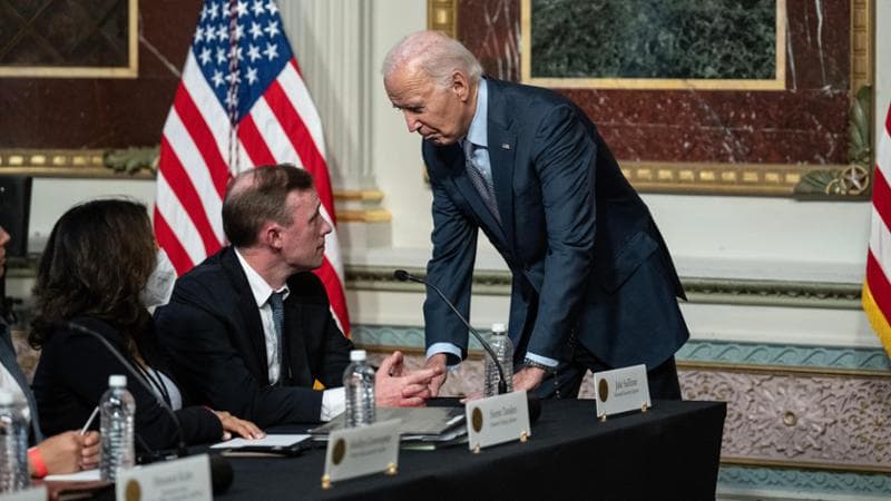 Jake Sullivan: “Oggi gli Usa stanno con la Russia, spero ci sia del metodo in questa follia”