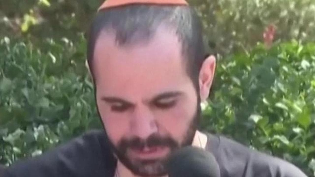 Israele, lo straziante discorso del padre dei Bibas: "Scusate, non sono riuscito a proteggervi"