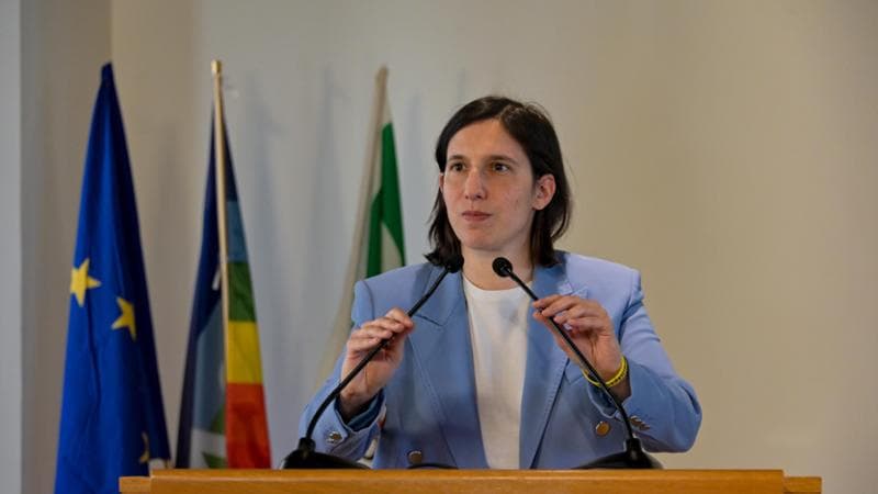 Una piazza per l’Europa, Elly Schlein: una sola bandiera, noi ci saremo