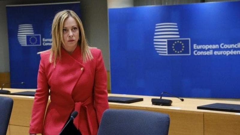 Coinvolgimento Nato e niente fughe in avanti: la ricetta di Meloni per tenere unito il fronte