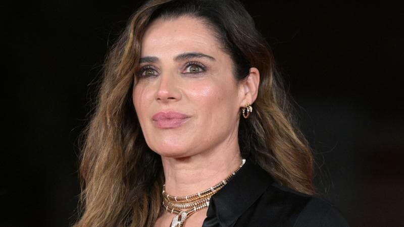 Luisa Ranieri: “So di essere bella, ma è più importante essere libera: guardate Melania Trump”
