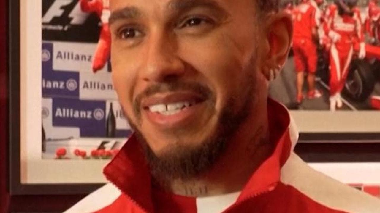 Hamilton emozionato per il debutto con la Ferrari: "Mi do ancora i pizzicotti sul braccio"