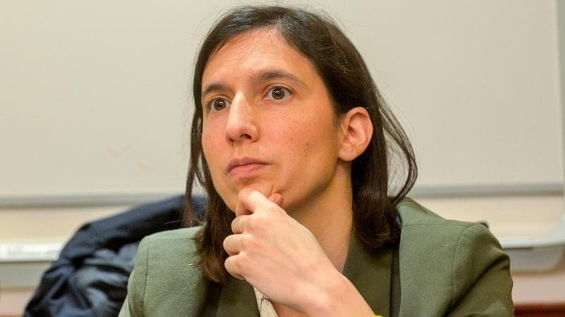 Schlein parla ai socialisti europei: “Serve la difesa comune, non il riarmo degli Stati”