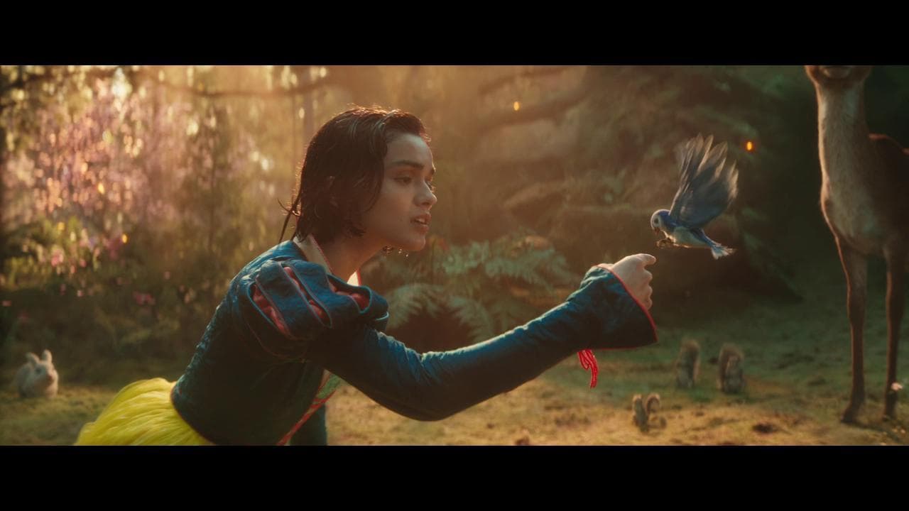 Biancaneve, il live action Disney con Rachel Zegler e la regina cattiva Gal Gadot