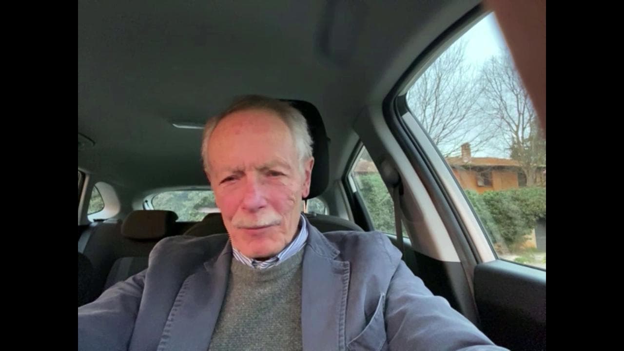 Ucraina, Erri De Luca: "America di Trump simpatizzante di Putin. L'Europa sia unita ora più che mai"