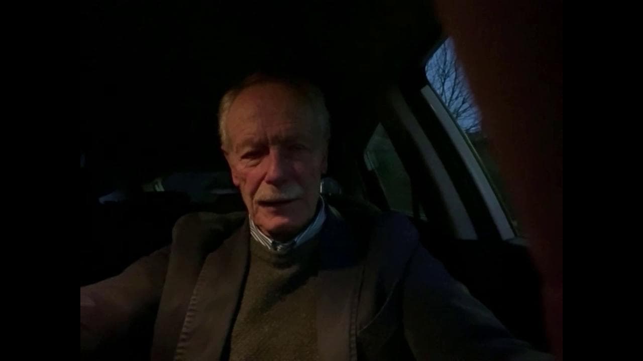 Diciotti, Erri De Luca: “Solo propaganda, il governo se la prenda con se stesso, non con i giudici”