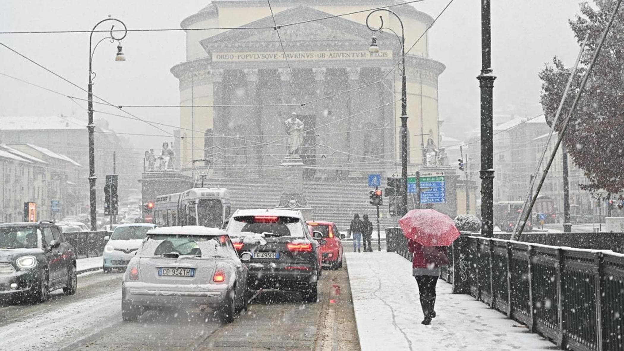 Hava tahmini, güneşin son saatleri, sonra bulutlu ve çok kar var