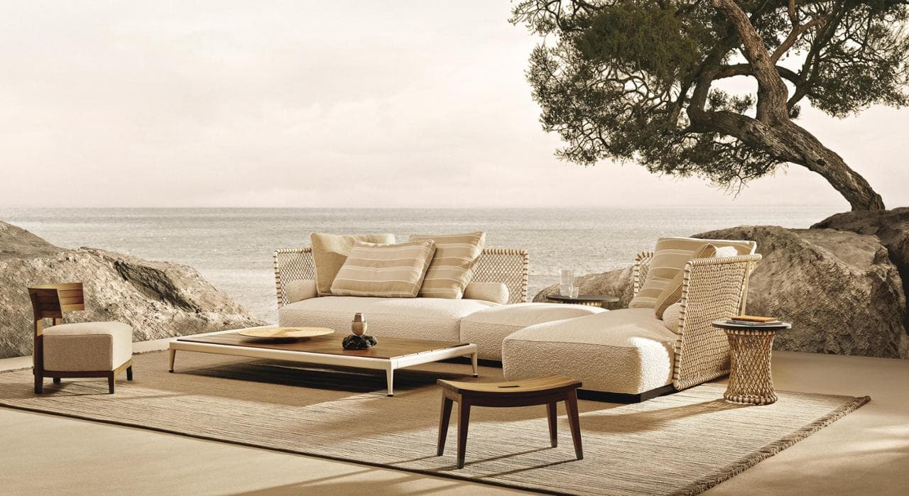 La collezione outdoor Oasis di Flexform