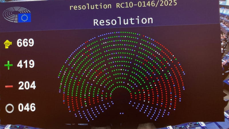 Eurocamera, approvata la risoluzione sulla difesa e piano riarmo. Pd diviso, FdI a favore