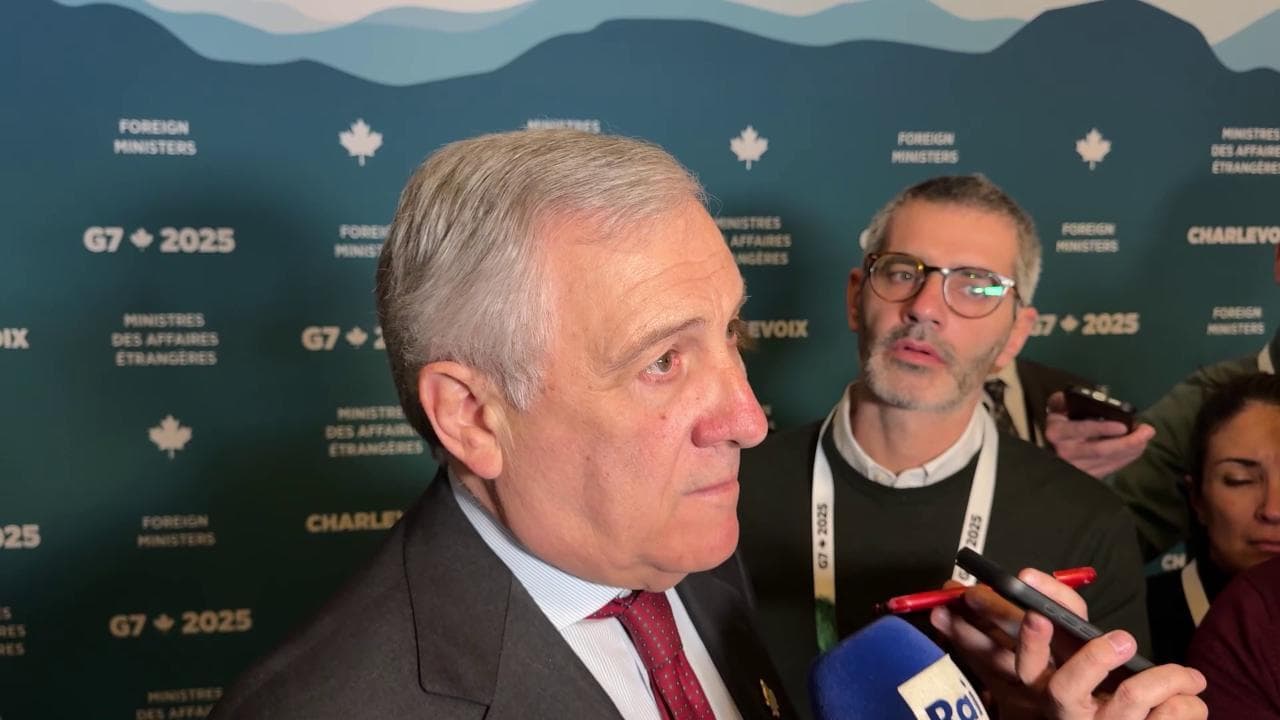 Tajani: "La guerra commerciale non conviene a nessuno. Possiamo importare di più dagli Usa"