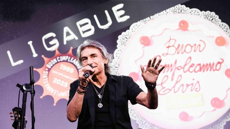 Ligabue e i trent'anni di “Buon Compleanno Elvis”: “Ho recuperato la versione acustica del disco”