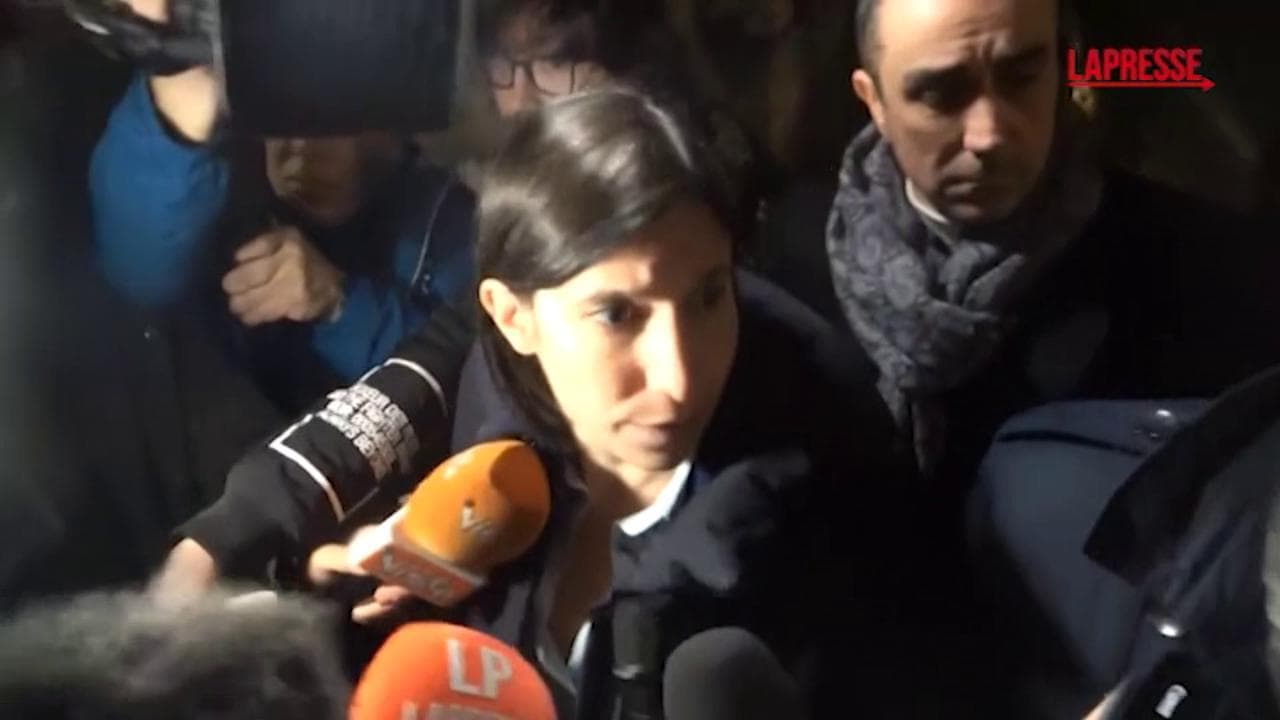 Pd, Schlein dopo il voto su ReArm Europe: "Sicuramente serve un chiarimento"