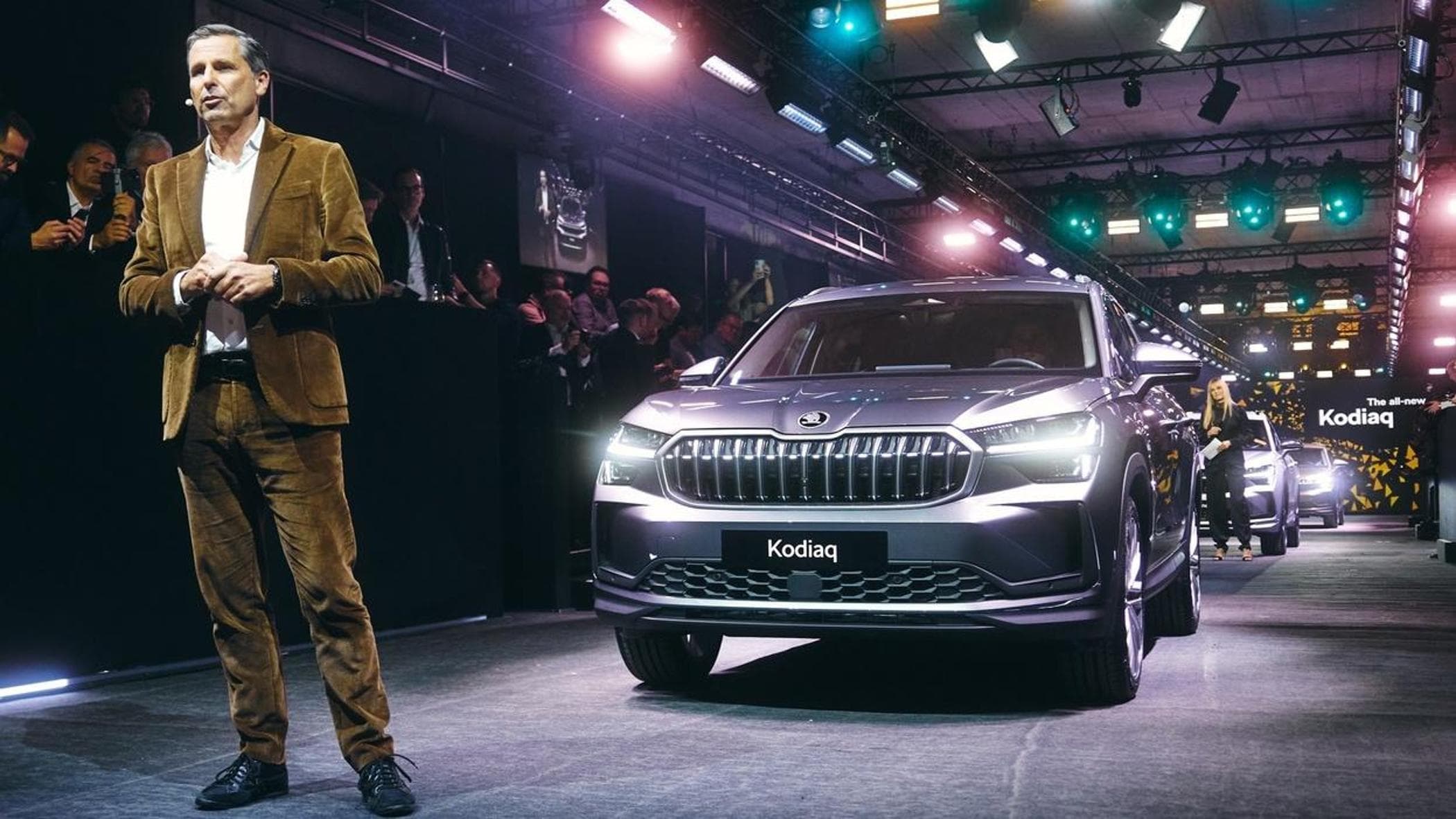 Skoda, satılan 926.000 araçla çerçevelenecek 2024'ü kutluyor. Yakında elektrikli Octavia