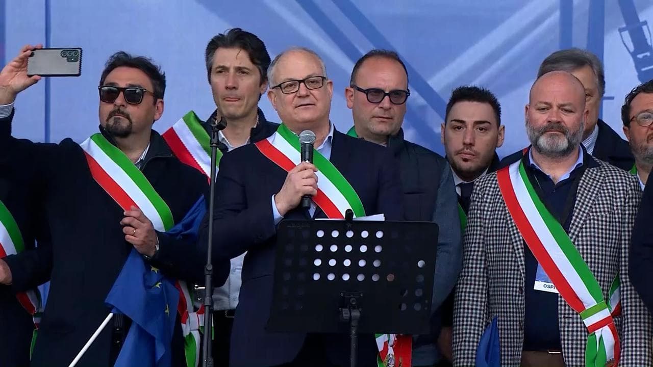 Una piazza per l'Europa, Gualtieri: "L'Europa sia popolare ma non populista"